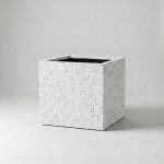beton-kare-saksi-bej-beyaz-terrazzo