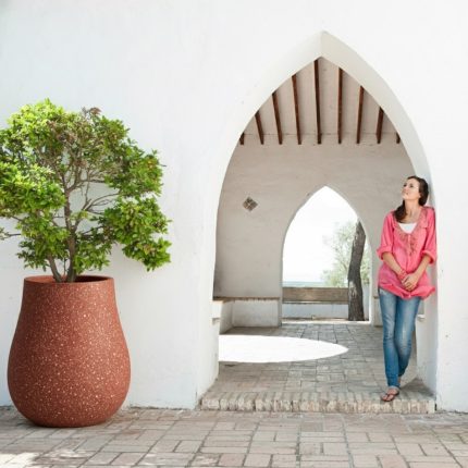 beton-buyuk-armut-saksi-100cm